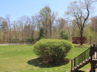 266 Old Joe Rd, Great Barrington, MA 01230