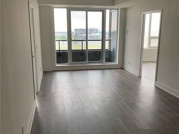 4th image of 297 Oak Walk Dr #910