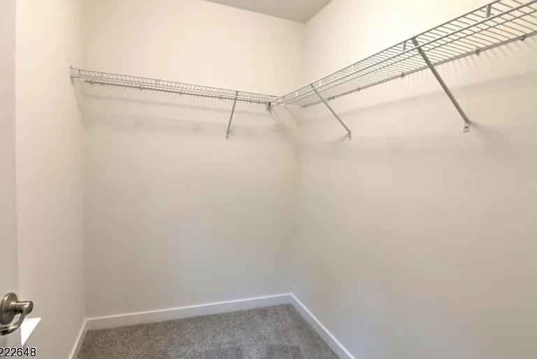 712 Parkview Ln — Photo 9