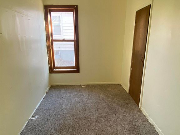 5th image of 514 S 2nd St