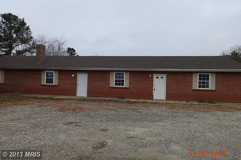 2nd image of 16870 Rock Point Rd