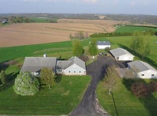 3666 County Road J, Benton, WI 53803