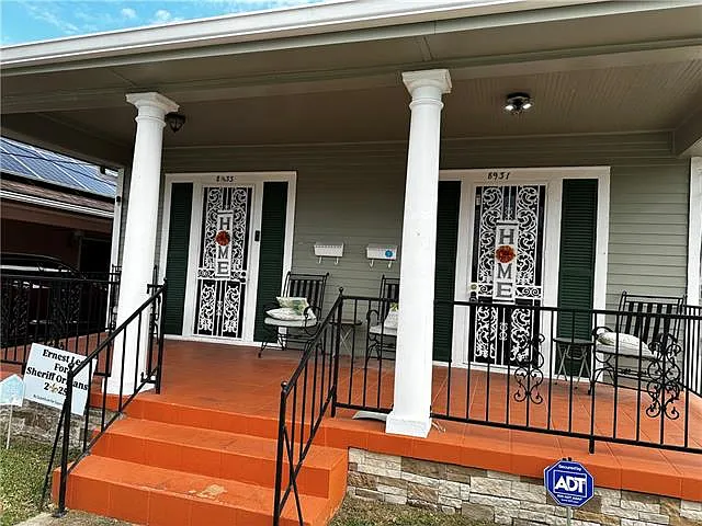 4 bed, 2.0 bath, 1800 sqft, $1,900 — Photo 2