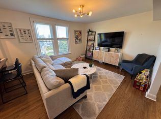 1 Walnut Pl #1B, Montclair, NJ 07042