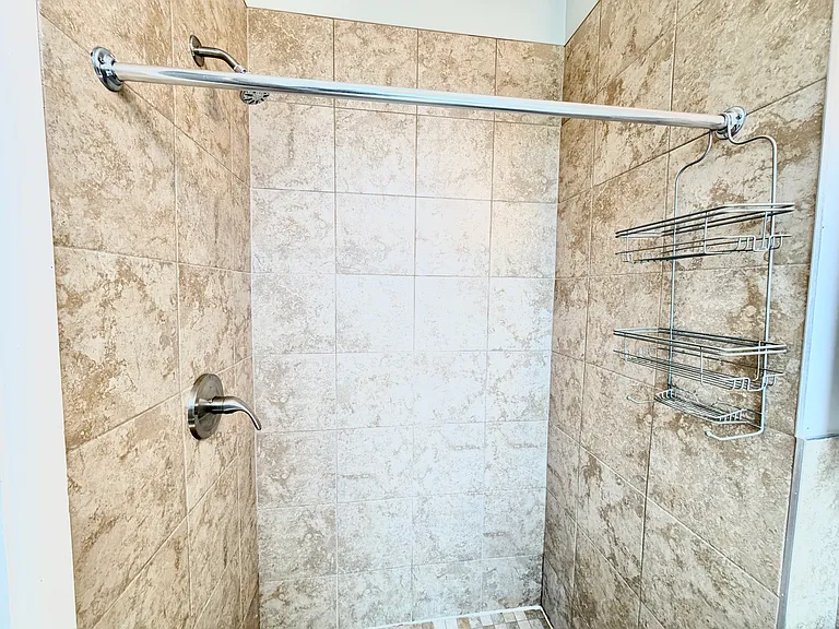 5 W Oakwood Pl #5 — Photo 10