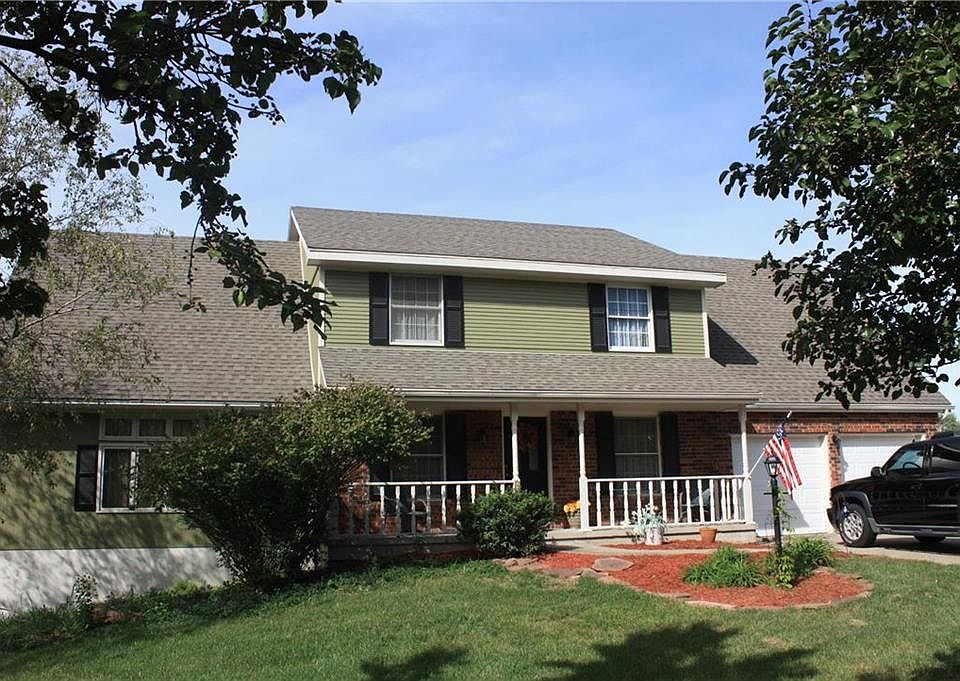 Front View of Home