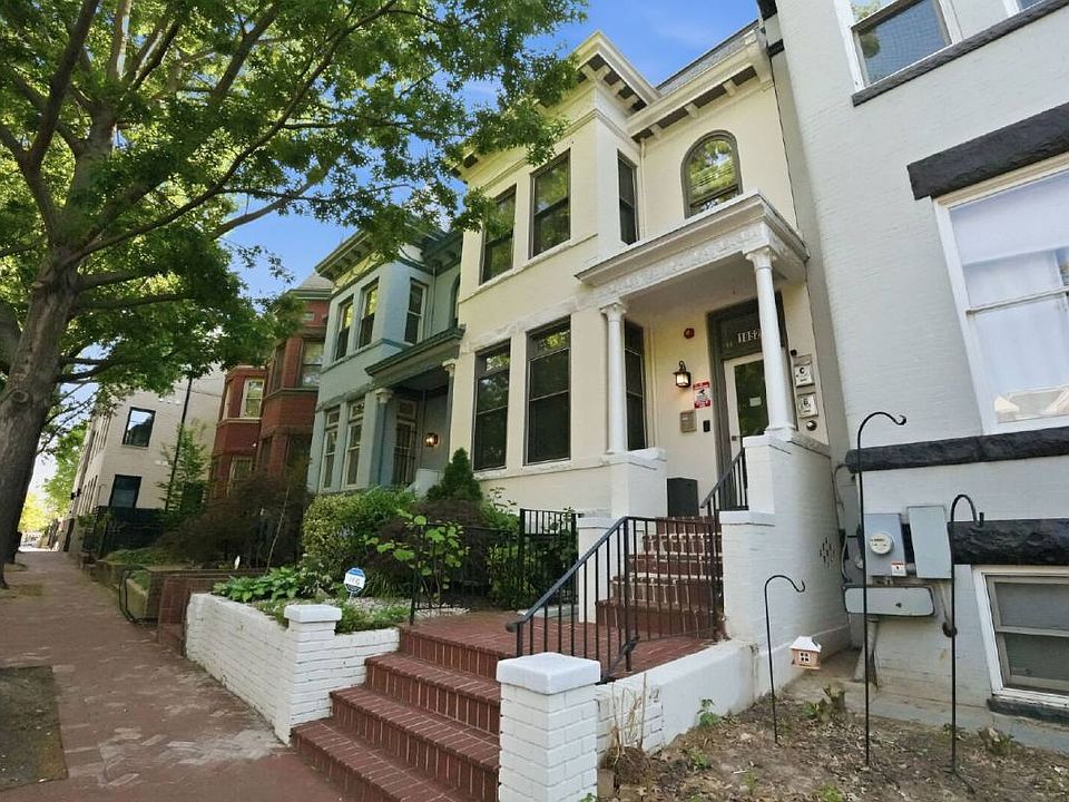 1st image of 1852 3rd St NW #A
