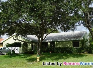 15601 Canterbury Ct, Davie, FL 33331