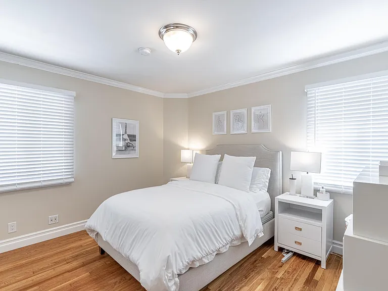 1412 Kelton Ave #1416.5 — Photo 13
