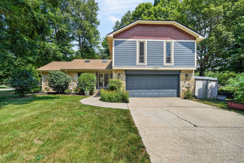 13824 Nansemond Dr - Property Image