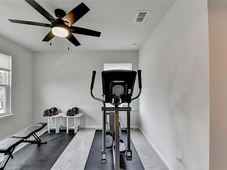 4665 Shipley Ave — Photo 46