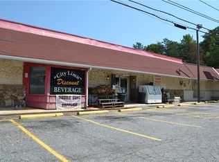 2505 S Sterling St, Morganton, NC 28655