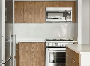 110 Horatio St #509, New York, NY 10014