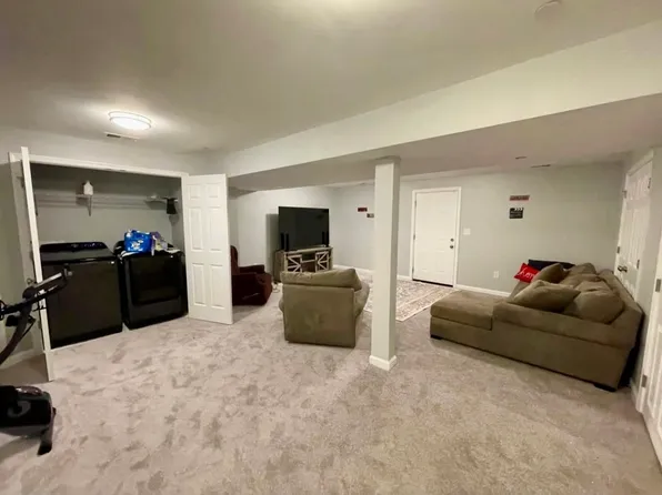 10A Manchester Rd #1, Pasadena, MD 21122