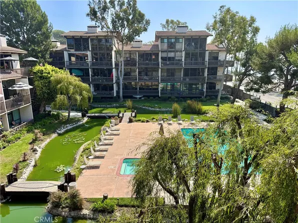 6312 Marina Pacifica Dr S, Long Beach, CA 90803