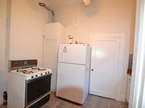 5th image of 1618 Dublin St