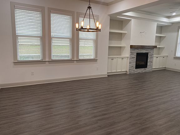 5th image of 114 Camdyn Cir