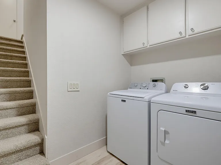 27529 Serena — Photo 46