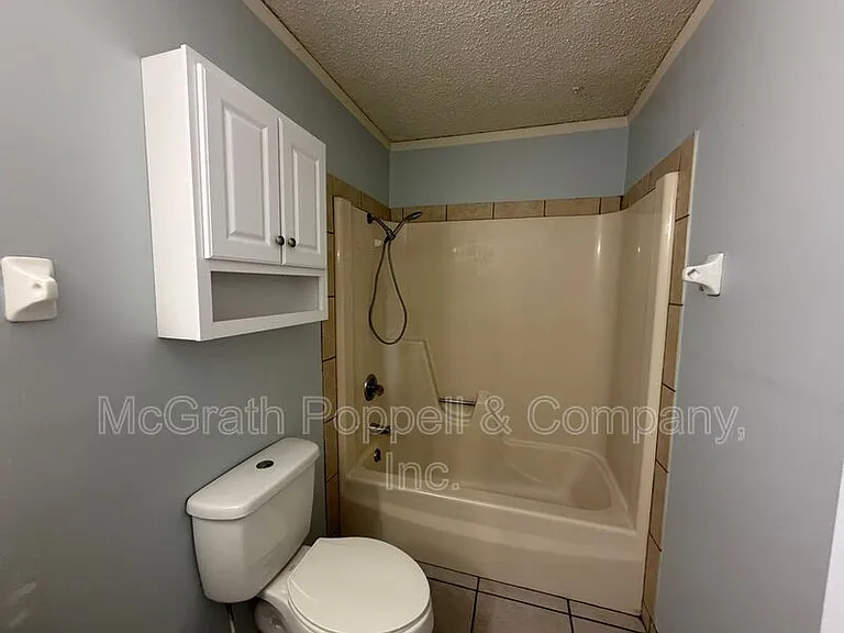 1408 Spencer Ct #A — Photo 7
