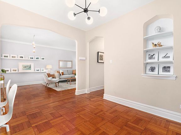 2nd image of 135 Hawthorne St APT 1E