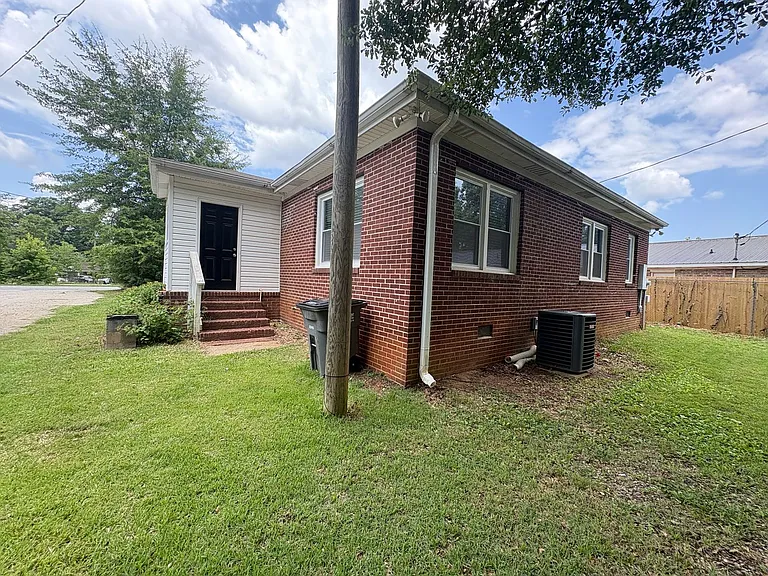 21 Fortner Ave — Photo 13