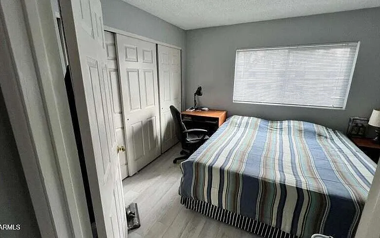 1055 W 5th St #21 — Photo 11
