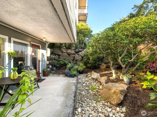 75 E Lynn Street #B, Seattle, WA 98102