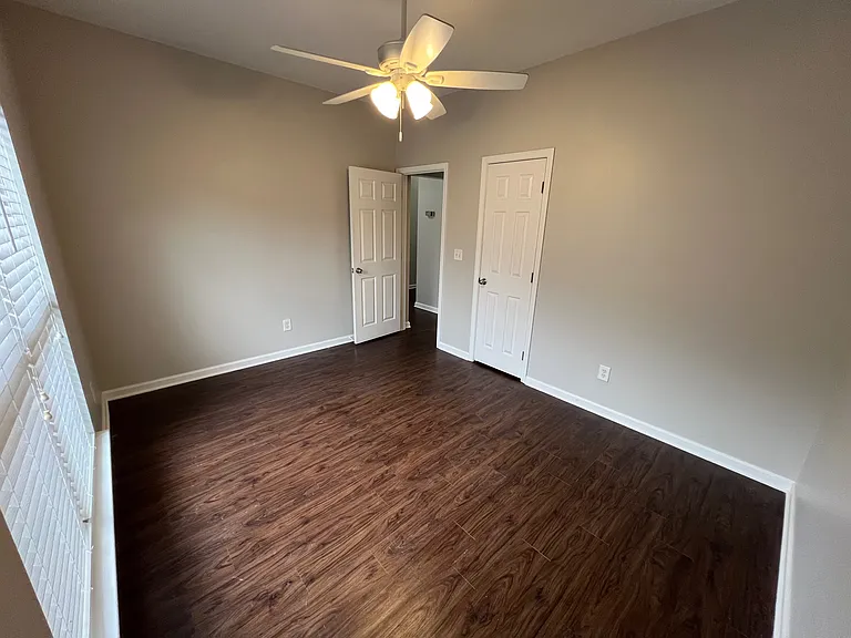 1274 Pebble Creek Cir — Photo 8
