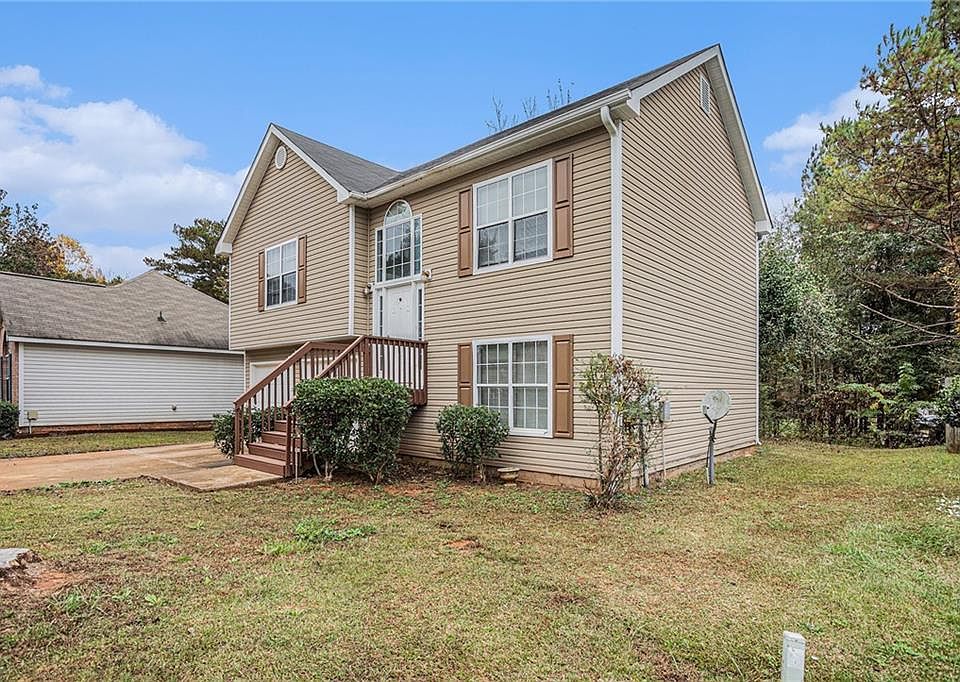 1st image of 3006 Highland Park Ln
