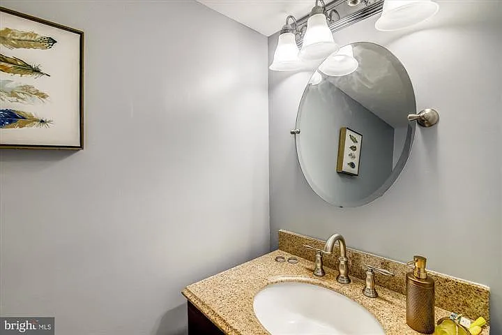 324 W Deer Park Rd — Photo 11