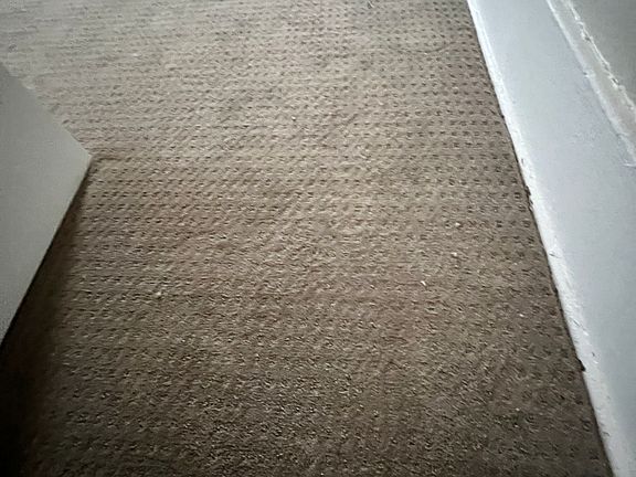 3rd image of 2927 W Buena Vista St #1