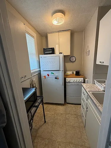 520 N Nye Ave Photo 1