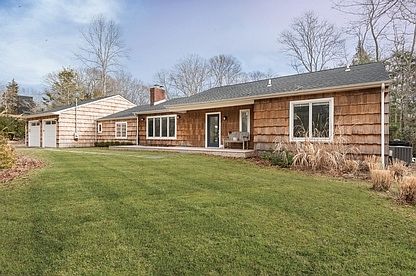 2nd image of 6 N Cape Ln