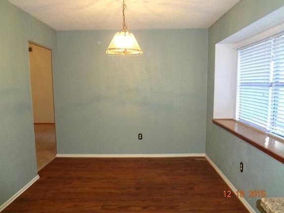 Breakfast Area, new flooring and just painted