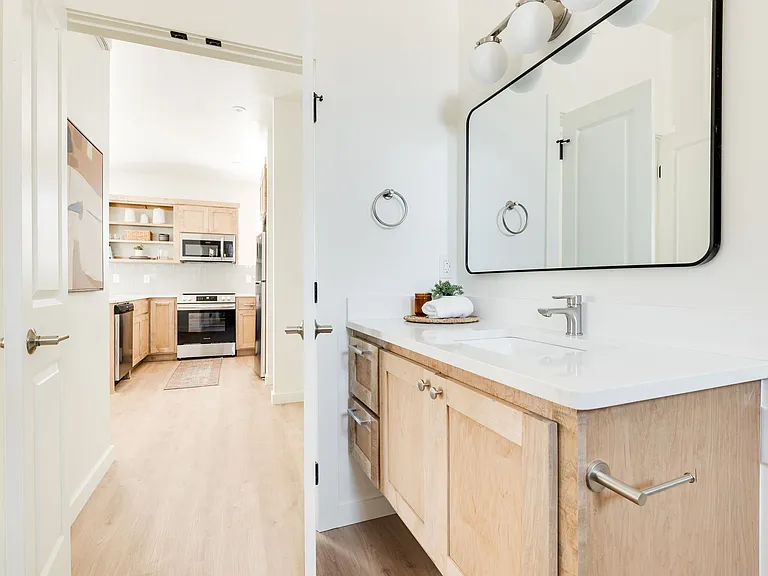 B12 Apartments — Photo 36