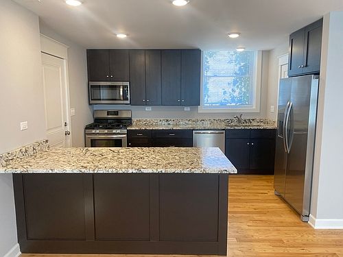 1st image of 6236 S Greenwood Ave APT 1