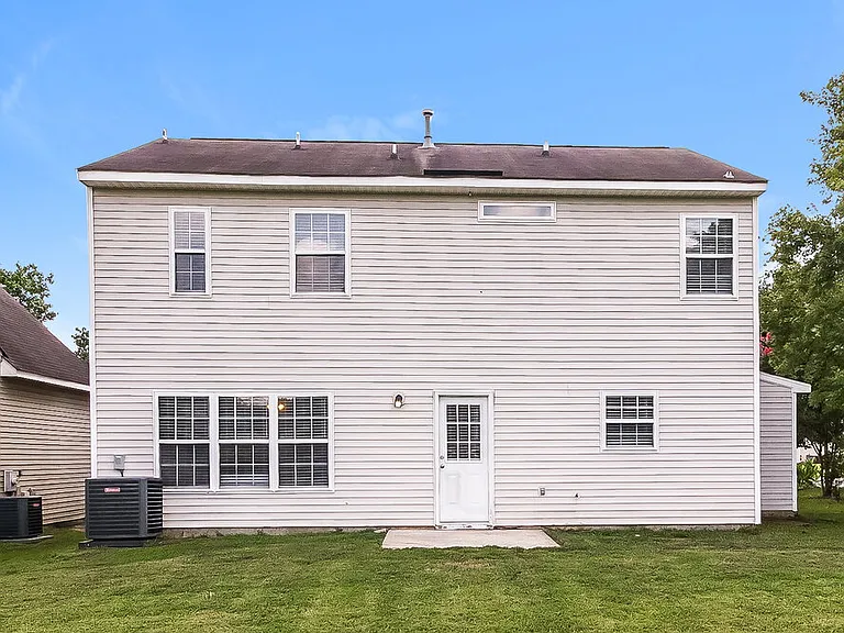 10126 Green Hedge Ave — Photo 16