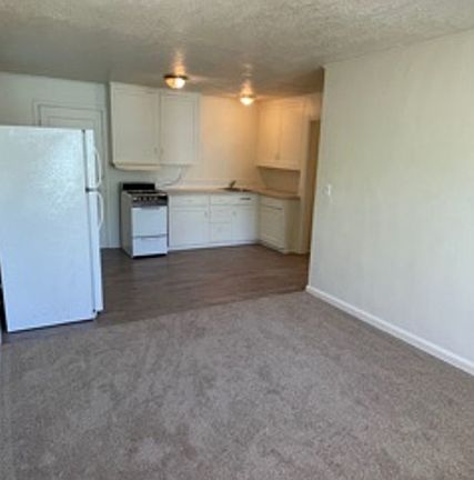 3rd image of 7320 SE Milwaukie Ave #4