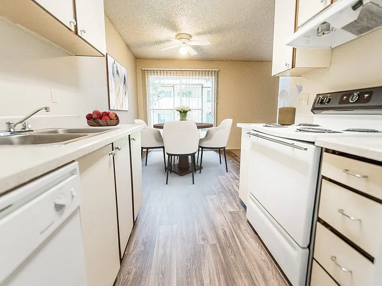 Arbor Pointe — Photo 11