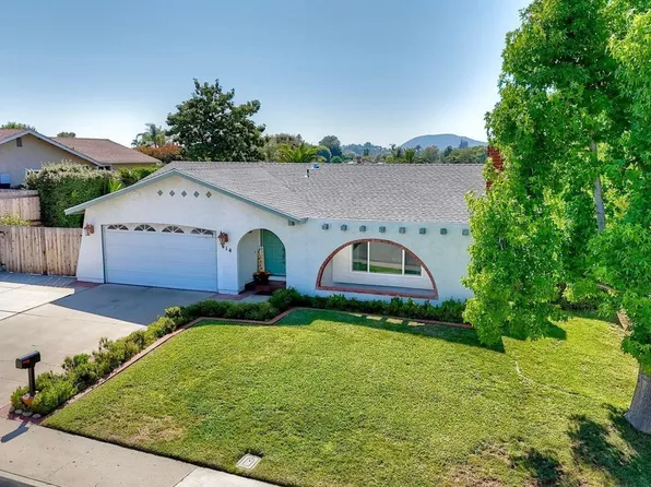 614 Pepper Tree Ct, San Marcos, CA 92069