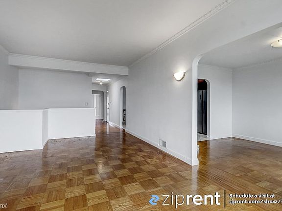 3rd image of 1447 34th Ave