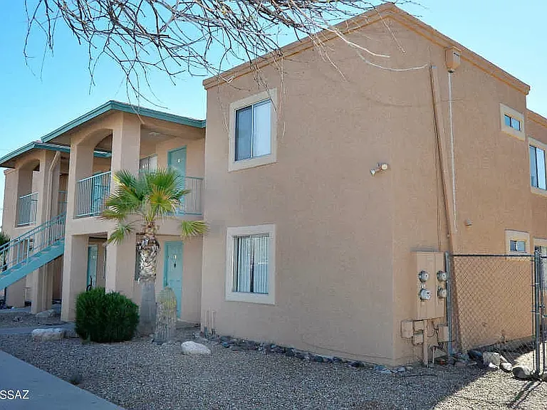 1311 N Gila St #3 — Photo 9