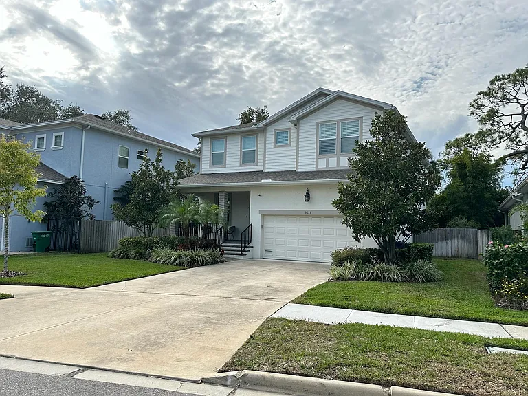 3615 W Renellie Cir — Photo 2