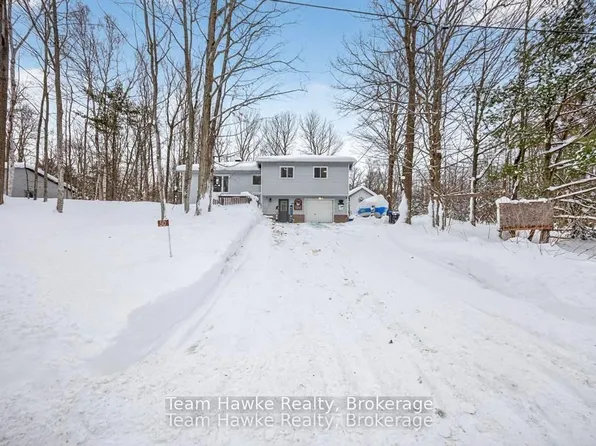 50 Laurier Blvd, Tiny, ON L9M 0J2