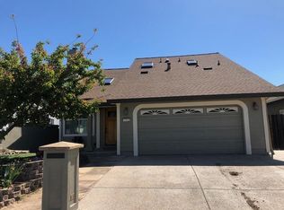 1312 Milton Pl, Rohnert Park, CA 94928