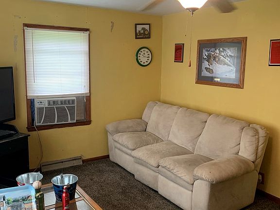 3rd image of 507 Park St