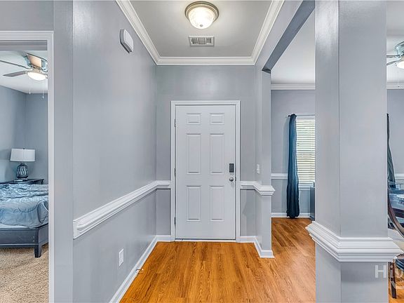 4th image of 128 Vale Loop