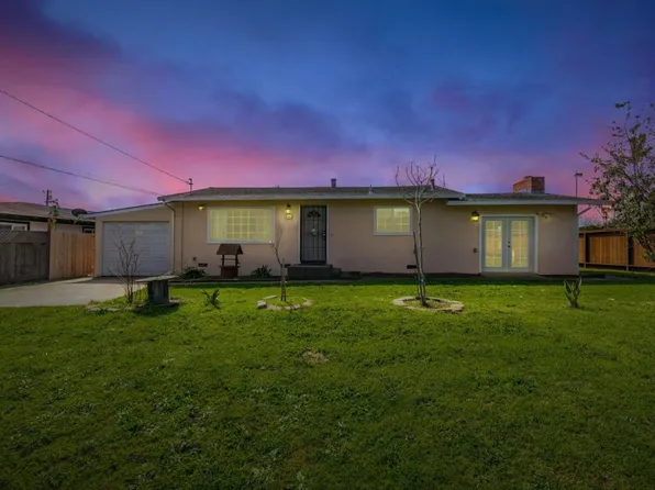 399 Berry Rd, Royal Oaks, CA 95076