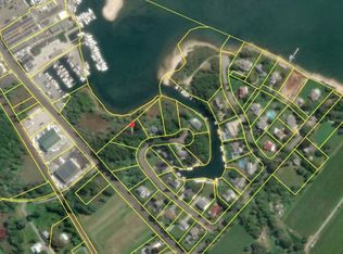 745 Budds Pond Rd, Southold, NY 11971