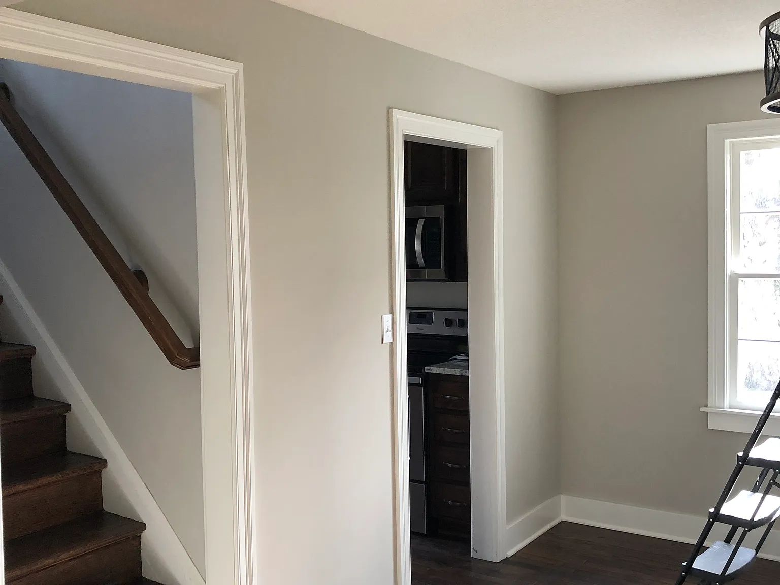 3 bed, 1274 sqft, $2,300 — Photo 3
